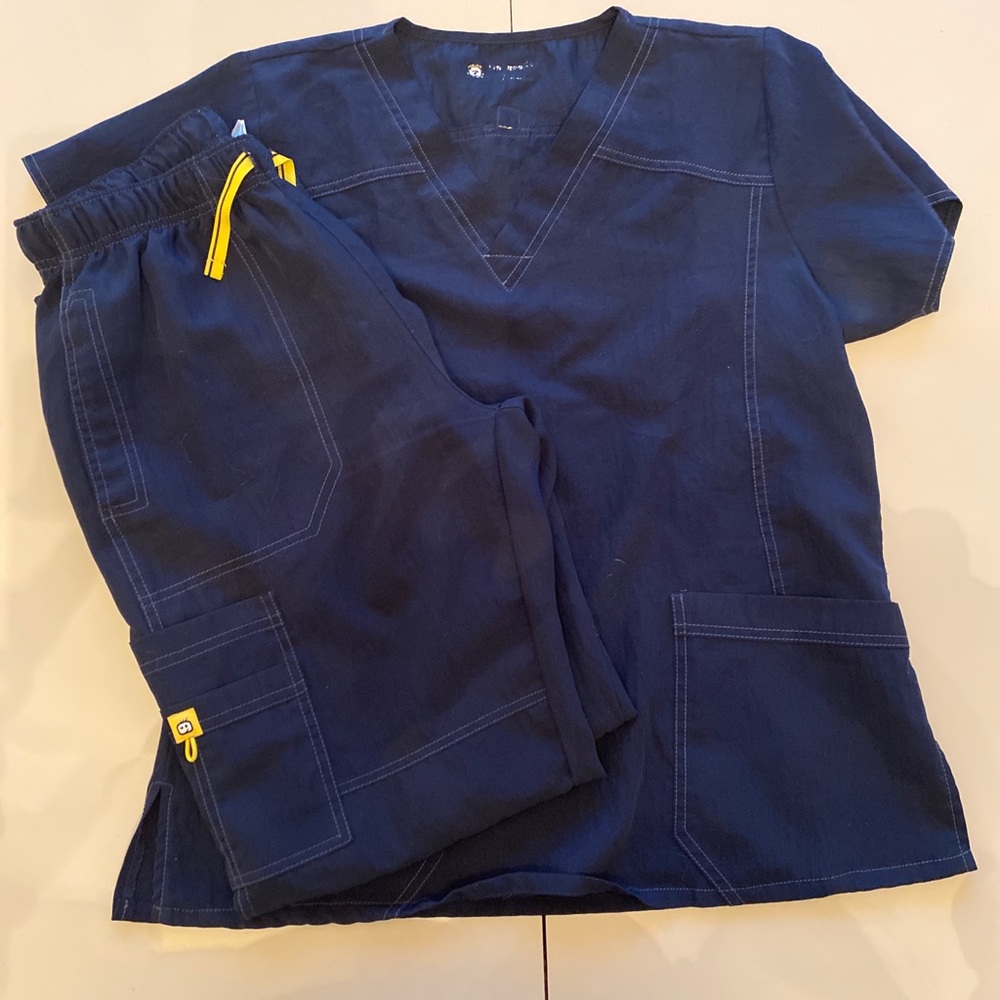 Wonderwink 4-stretch Navy Scrubs Set